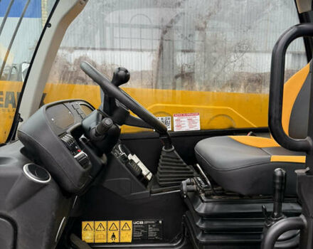 Желтый ЖЦБ 531-70, объемом двигателя 4.4 л и пробегом 1 тыс. км за 68389 $, фото 13 на Automoto.ua