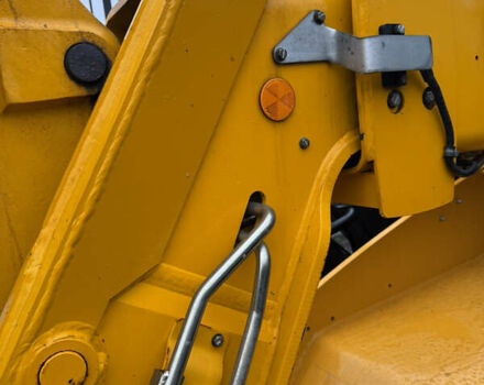 Жовтий ЖЦБ 531-70, об'ємом двигуна 4.4 л та пробігом 2 тис. км за 66007 $, фото 4 на Automoto.ua