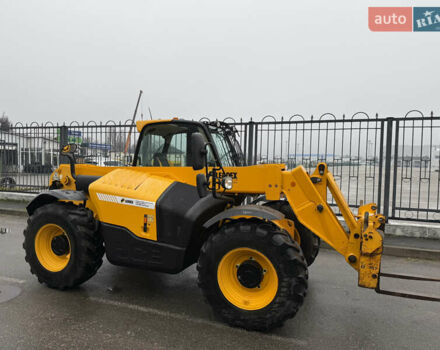 Жовтий ЖЦБ 531-70, об'ємом двигуна 4.4 л та пробігом 2 тис. км за 66007 $, фото 14 на Automoto.ua