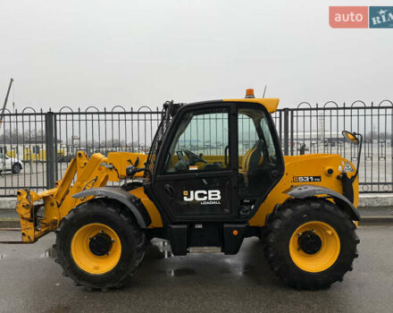 Жовтий ЖЦБ 531-70, об'ємом двигуна 4.4 л та пробігом 2 тис. км за 66007 $, фото 6 на Automoto.ua