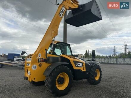 ЖЦБ 531-70 2013 у Луцьку на Automoto.ua Жовтий ЖЦБ 531-70, об'ємом двигуна 4.4 л та пробігом 5 тис. км за 53700 $, фото 1 на Automoto.ua