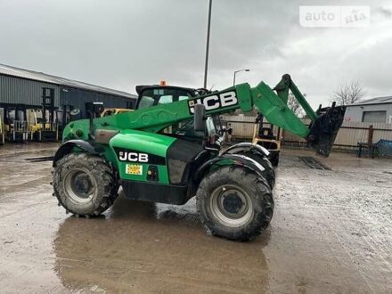 ЖЦБ 531-70 2006 у Києві на Automoto.ua Зелений ЖЦБ 531-70, об'ємом двигуна 4.4 л та пробігом 4 тис. км за 38834 $, фото 1 на Automoto.ua