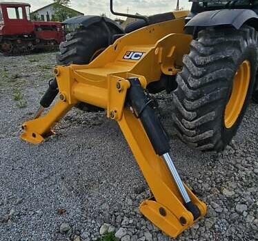 ЖЦБ 533-105 2007 в Харькове на Automoto.ua Желтый ЖЦБ 533-105, объемом двигателя 4 л и пробегом 0 тыс. км за 41000 $, фото 12 на Automoto.ua