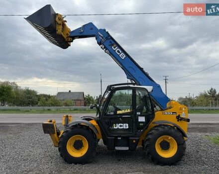 Жовтий ЖЦБ 533-105, об'ємом двигуна 4.4 л та пробігом 4 тис. км за 47500 $, фото 8 на Automoto.ua