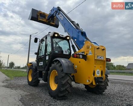 Жовтий ЖЦБ 533-105, об'ємом двигуна 4.4 л та пробігом 4 тис. км за 47500 $, фото 7 на Automoto.ua