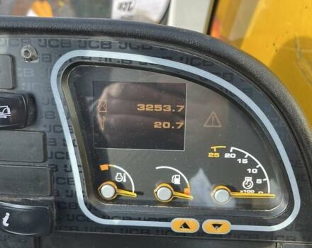 Желтый ЖЦБ 535-125, объемом двигателя 4.4 л и пробегом 3 тыс. км за 59641 $, фото 16 на Automoto.ua