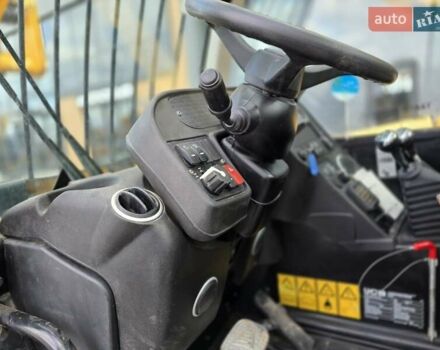 Желтый ЖЦБ 535-125, объемом двигателя 4.4 л и пробегом 0 тыс. км за 50900 $, фото 8 на Automoto.ua