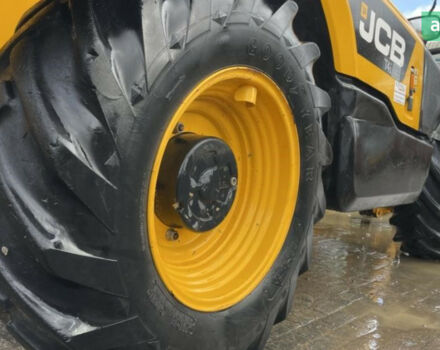 ЖЦБ 535-95, об'ємом двигуна 2.45 л та пробігом 0 тис. км за 33802 $, фото 3 на Automoto.ua
