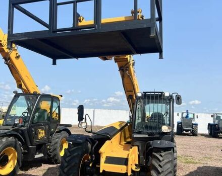 ЖЦБ 535-95, объемом двигателя 4.4 л и пробегом 8 тыс. км за 51000 $, фото 1 на Automoto.ua