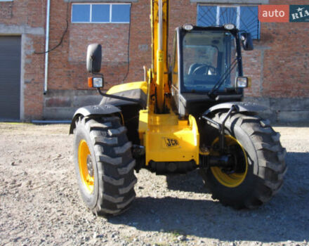 Желтый ЖЦБ 535-95, объемом двигателя 4.4 л и пробегом 1 тыс. км за 36850 $, фото 1 на Automoto.ua