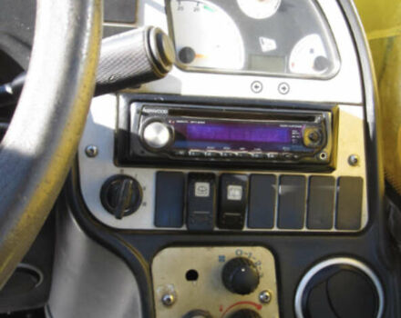 Желтый ЖЦБ 535-95, объемом двигателя 4.4 л и пробегом 1 тыс. км за 36850 $, фото 16 на Automoto.ua