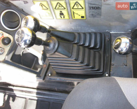 Желтый ЖЦБ 535-95, объемом двигателя 4.4 л и пробегом 1 тыс. км за 36850 $, фото 17 на Automoto.ua