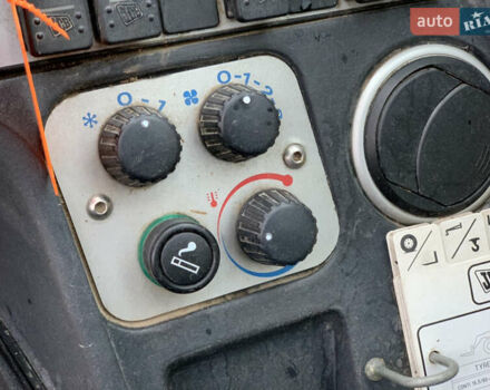 Жовтий ЖЦБ 535-95, об'ємом двигуна 4.4 л та пробігом 0 тис. км за 45000 $, фото 18 на Automoto.ua