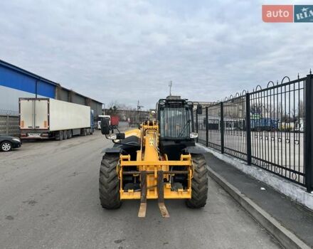 Жовтий ЖЦБ 535-95, об'ємом двигуна 4.4 л та пробігом 3 тис. км за 62583 $, фото 9 на Automoto.ua