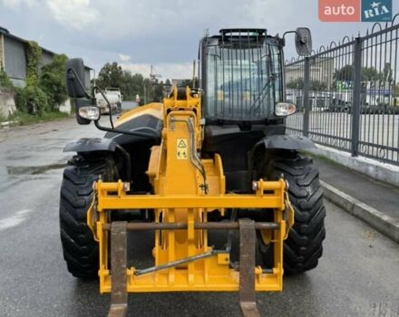 Жовтий ЖЦБ 535-95, об'ємом двигуна 4.4 л та пробігом 1 тис. км за 55000 $, фото 2 на Automoto.ua