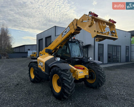 Желтый ЖЦБ 535-95, объемом двигателя 4.4 л и пробегом 6 тыс. км за 69969 $, фото 4 на Automoto.ua