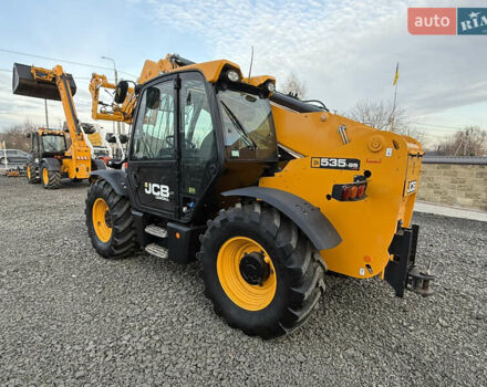 Желтый ЖЦБ 535-95, объемом двигателя 4.4 л и пробегом 6 тыс. км за 69969 $, фото 8 на Automoto.ua