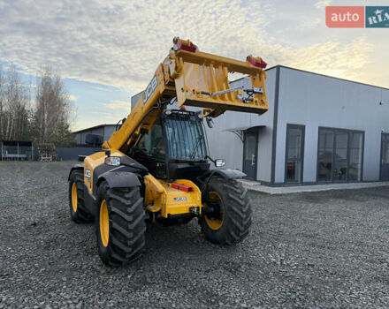 Желтый ЖЦБ 535-95, объемом двигателя 4.4 л и пробегом 6 тыс. км за 69969 $, фото 3 на Automoto.ua