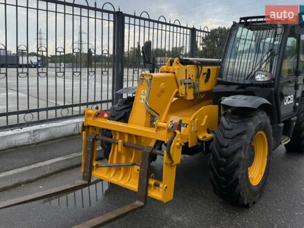 Желтый ЖЦБ 535-95, объемом двигателя 4.4 л и пробегом 1 тыс. км за 56000 $, фото 1 на Automoto.ua
