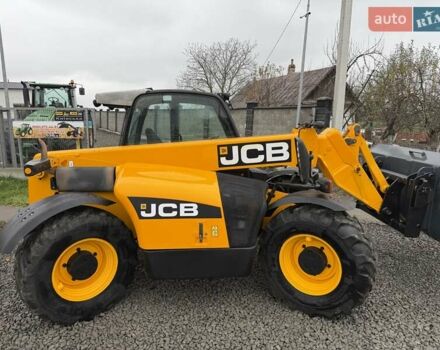 Жовтий ЖЦБ 536-60, об'ємом двигуна 4.4 л та пробігом 4 тис. км за 44500 $, фото 21 на Automoto.ua