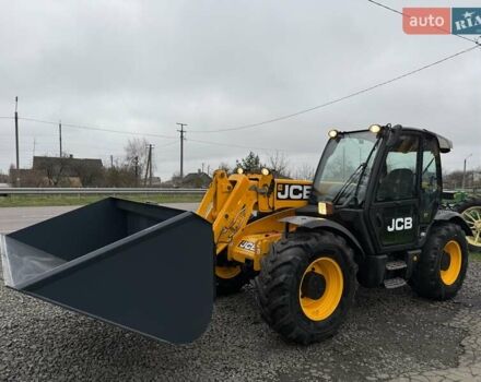 Жовтий ЖЦБ 536-60, об'ємом двигуна 4.4 л та пробігом 4 тис. км за 44500 $, фото 27 на Automoto.ua