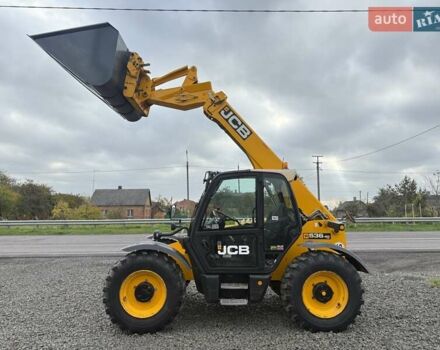 ЖЦБ 536-60 2013 в Луцке на Automoto.ua Желтый ЖЦБ 536-60, объемом двигателя 4.4 л и пробегом 4 тыс. км за 49900 $, фото 18 на Automoto.ua
