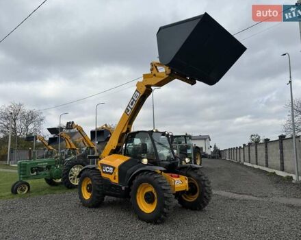 ЖЦБ 536-60 2013 в Луцке на Automoto.ua Желтый ЖЦБ 536-60, объемом двигателя 4.4 л и пробегом 4 тыс. км за 49900 $, фото 22 на Automoto.ua