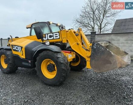 Желтый ЖЦБ 536/70, объемом двигателя 0 л и пробегом 5 тыс. км за 54900 $, фото 6 на Automoto.ua