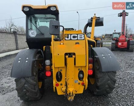 Желтый ЖЦБ 536/70, объемом двигателя 0 л и пробегом 5 тыс. км за 54900 $, фото 9 на Automoto.ua