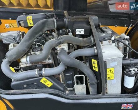 Желтый ЖЦБ 536/70, объемом двигателя 0 л и пробегом 5 тыс. км за 54900 $, фото 19 на Automoto.ua