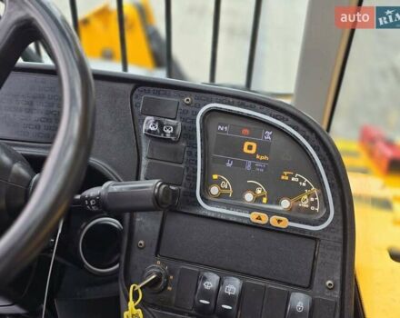 Желтый ЖЦБ 540-140, объемом двигателя 4.4 л и пробегом 0 тыс. км за 53900 $, фото 11 на Automoto.ua