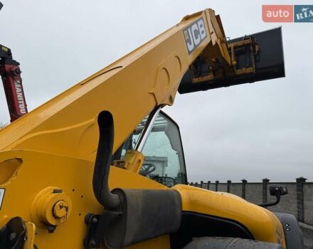 Желтый ЖЦБ 540-70, объемом двигателя 4.4 л и пробегом 0 тыс. км за 39500 $, фото 8 на Automoto.ua