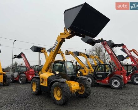 Желтый ЖЦБ 540-70, объемом двигателя 4.4 л и пробегом 0 тыс. км за 39500 $, фото 11 на Automoto.ua