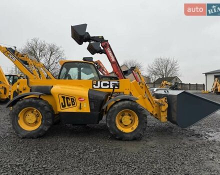 Желтый ЖЦБ 540-70, объемом двигателя 4.4 л и пробегом 0 тыс. км за 39500 $, фото 29 на Automoto.ua