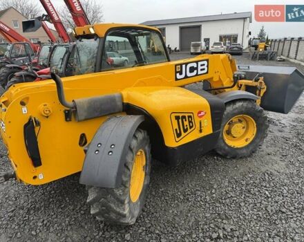 Желтый ЖЦБ 540-70, объемом двигателя 4.4 л и пробегом 0 тыс. км за 39500 $, фото 20 на Automoto.ua