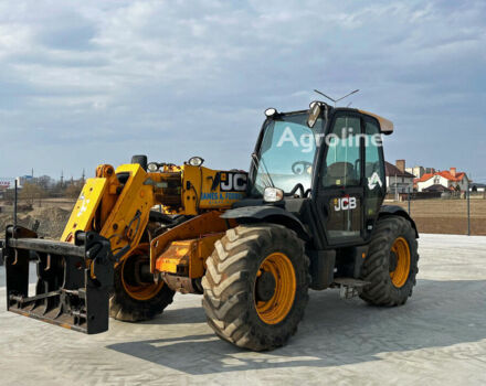 Бежевый ЖЦБ 541-70, объемом двигателя 0 л и пробегом 0 тыс. км за 65719 $, фото 1 на Automoto.ua