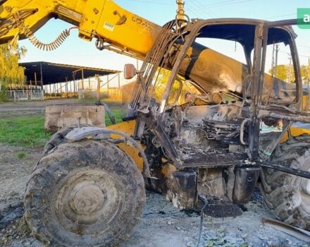 ЖЦБ 541-70, об'ємом двигуна 4.4 л та пробігом 0 тис. км за 9500 $, фото 3 на Automoto.ua