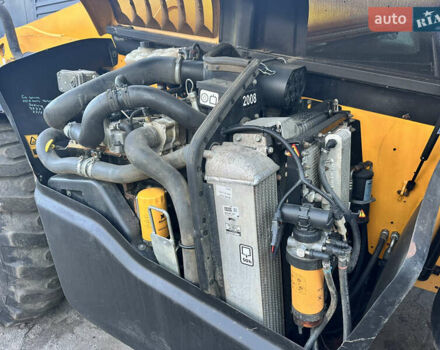 ЖЦБ 541-70, объемом двигателя 4.4 л и пробегом 5 тыс. км за 50986 $, фото 10 на Automoto.ua