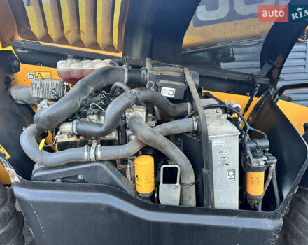 ЖЦБ 541-70, объемом двигателя 4.4 л и пробегом 5 тыс. км за 50986 $, фото 9 на Automoto.ua