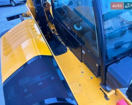 ЖЦБ 541-70, объемом двигателя 0 л и пробегом 5 тыс. км за 68900 $, фото 10 на Automoto.ua