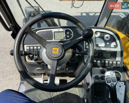 Жовтий ЖЦБ 541-70, об'ємом двигуна 4.4 л та пробігом 2 тис. км за 42800 $, фото 11 на Automoto.ua