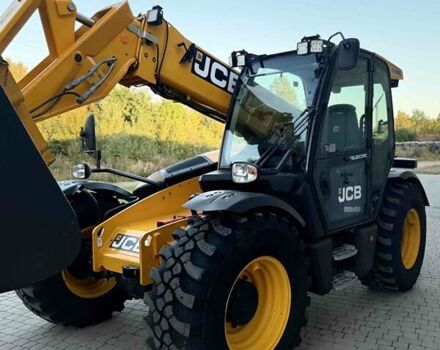 Желтый ЖЦБ 541-70, объемом двигателя 4.8 л и пробегом 4 тыс. км за 67500 $, фото 3 на Automoto.ua