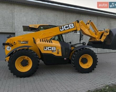 Желтый ЖЦБ 541-70, объемом двигателя 4.8 л и пробегом 4 тыс. км за 67500 $, фото 13 на Automoto.ua