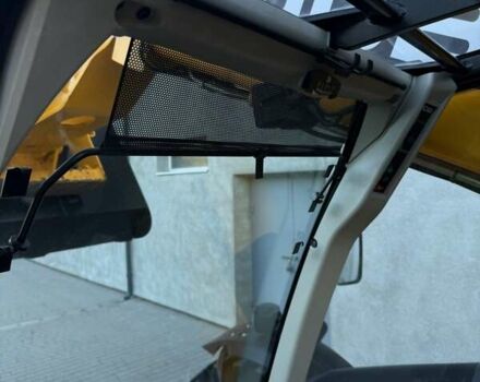 Желтый ЖЦБ 541-70, объемом двигателя 4.8 л и пробегом 4 тыс. км за 67500 $, фото 16 на Automoto.ua