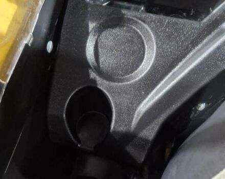 Желтый ЖЦБ 8035, объемом двигателя 2.2 л и пробегом 31 тыс. км за 37203 $, фото 29 на Automoto.ua