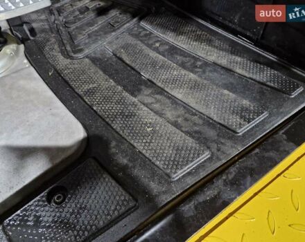 Желтый ЖЦБ 8035, объемом двигателя 2.2 л и пробегом 31 тыс. км за 37203 $, фото 25 на Automoto.ua