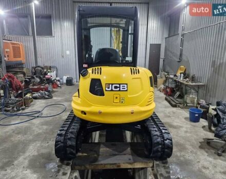 Желтый ЖЦБ 8035, объемом двигателя 2.2 л и пробегом 31 тыс. км за 37203 $, фото 2 на Automoto.ua