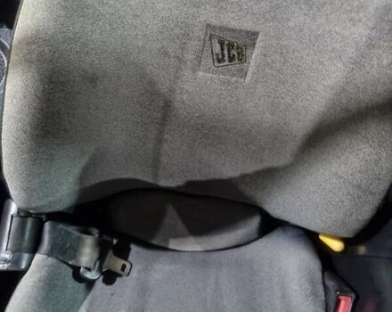 Желтый ЖЦБ 8035, объемом двигателя 2.2 л и пробегом 31 тыс. км за 37203 $, фото 28 на Automoto.ua