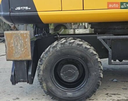 ЖЦБ ЖС 175, объемом двигателя 5.2 л и пробегом 0 тыс. км за 73000 $, фото 9 на Automoto.ua