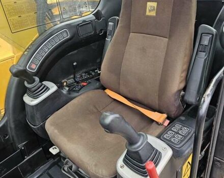 ЖЦБ ЖС 175, объемом двигателя 5.2 л и пробегом 0 тыс. км за 73000 $, фото 4 на Automoto.ua